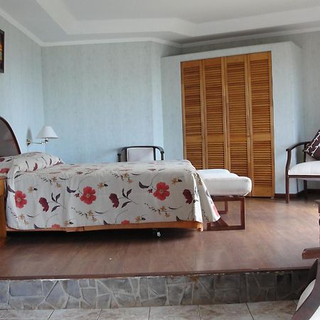 Iorana Isla De Pascua Hotel Hanga Roa Quarto foto