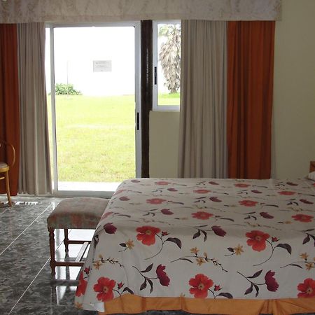 Iorana Isla De Pascua Hotel Hanga Roa Quarto foto